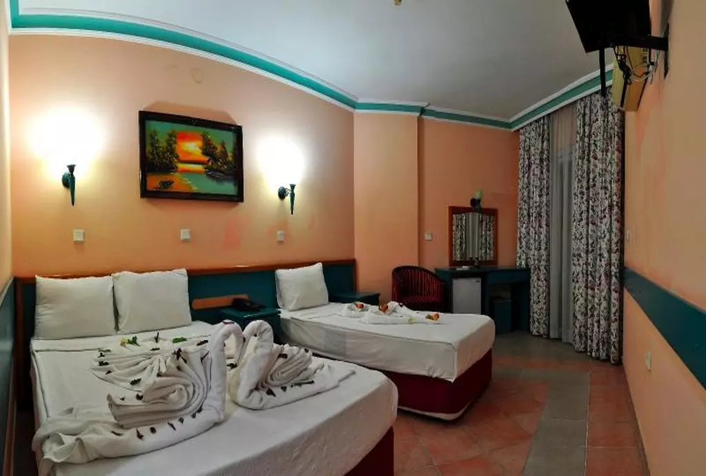 hotel kleopatra sunlight alanya_shabavizparvaz_12.jpg